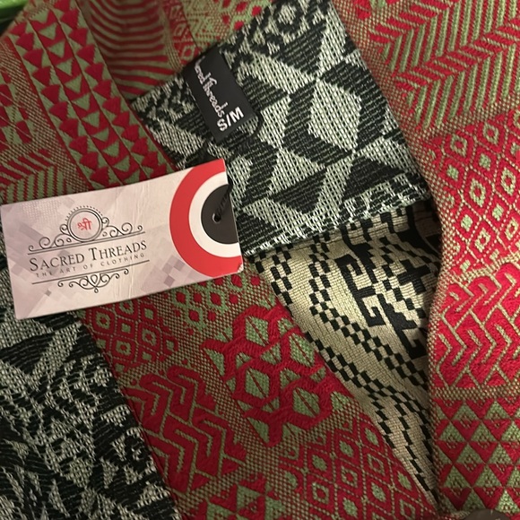 NWT.     S/M.    Sacred Threads Jacket.  222851.  LG/CL/GR01 - Picture 3 of 3